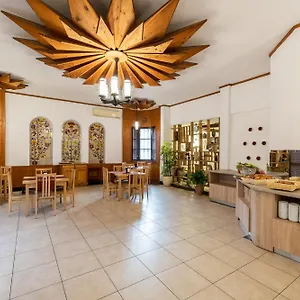 Hotel Trakia Plaza &